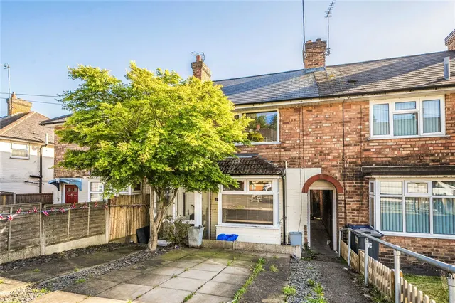 Parkeston Crescent, Birmingham, B44, photo 1