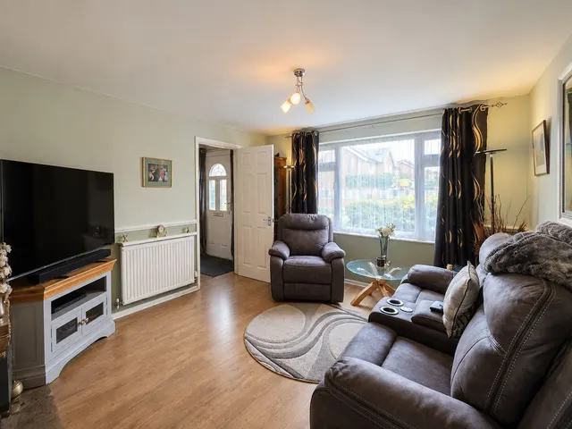 Kibblewhite Crescent, Twyford, RG10, photo 3