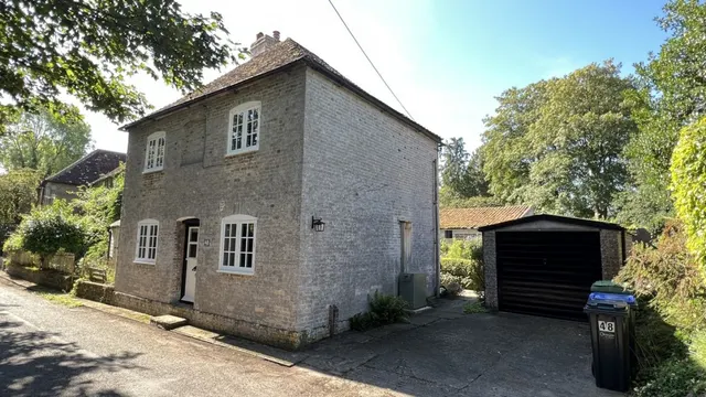 Upton Lovell, Warminster, photo 1