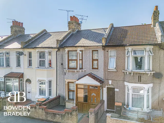 Prestbury Road, Forest Gate, E7, photo 1