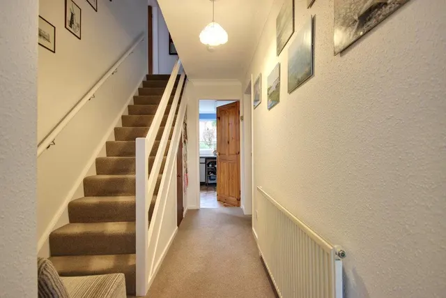 Photo 2 — Stephensons Walk, Cottingham