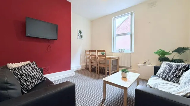 Foxhall Road, Nottingham, NG7, photo 1