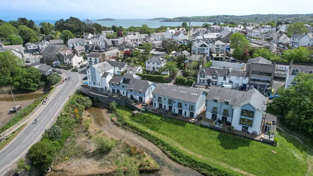 Photo 2 — 7 Pen Y Bont, Abersoch, Pwllheli, Gwynedd, LL53 7HQ