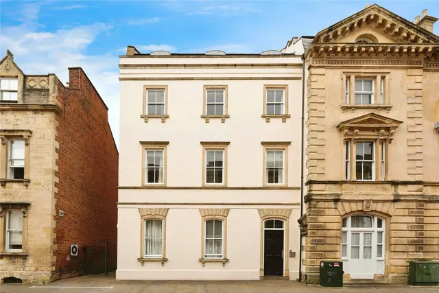 Commercial Road, Gloucester, Gloucestershire, GL1, photo 1