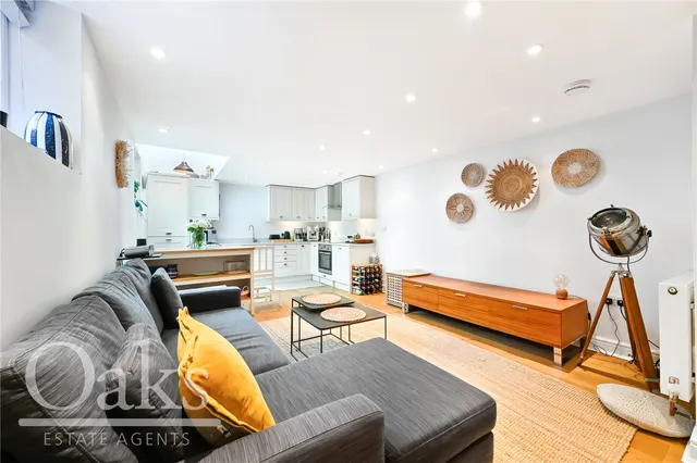 Gleneagle Mews, Streatham, SW16, photo 1