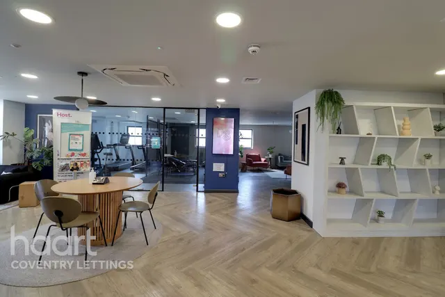 City Center All-Inclusive En-Suite Accommodations, CV1, photo 3