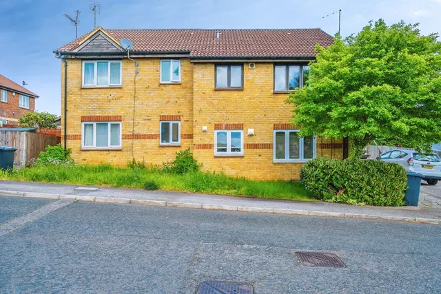 Coverdale, Luton, Bedfordshire, LU4, photo 1
