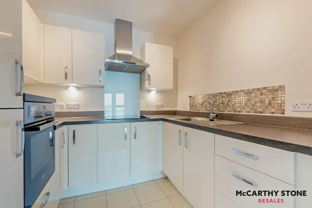 Harbour Road, Gosport, PO12, photo 1