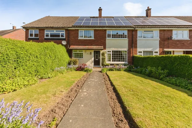 Brindley Avenue, Winsford, photo 1