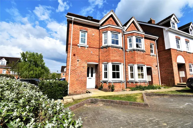 Campbell Fields, Aldershot, Hampshire, GU11 3TY, photo 1