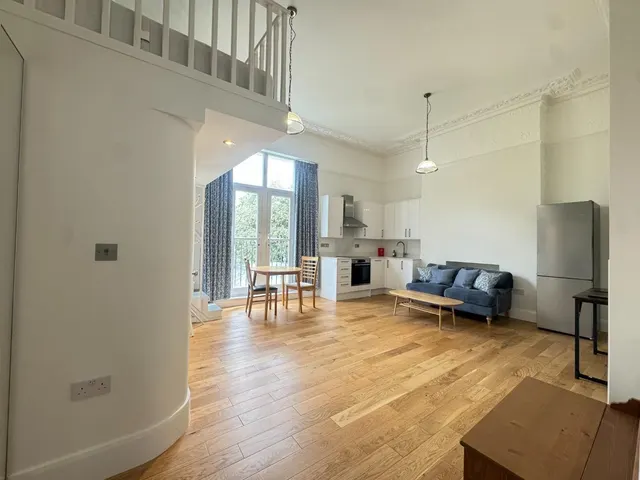 Buckland Crescent, Belsize Park, photo 2