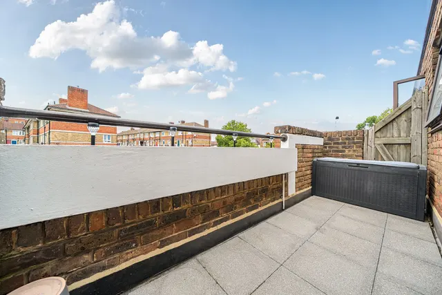 Photo 2 — Southwark Park Road, SE16