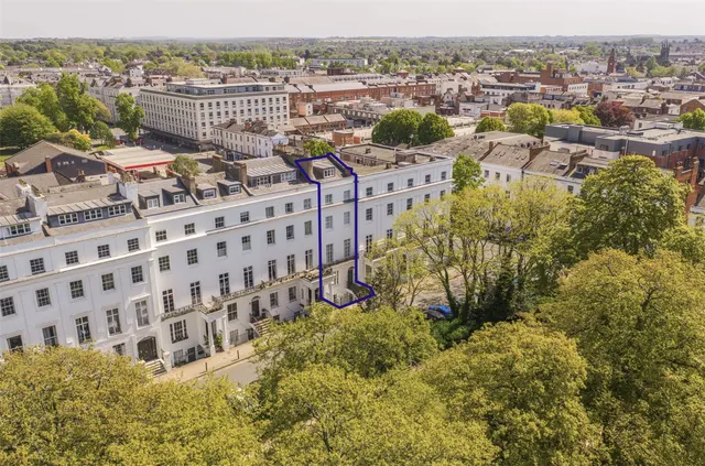 Clarendon Square, Leamington Spa, CV32, photo 1