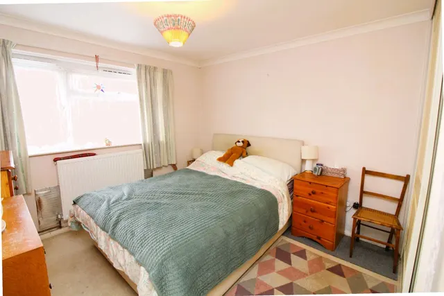 Martyn Close, Combwich, TA5, photo 3