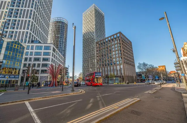 Great Eastern Road, London, E15, photo 1