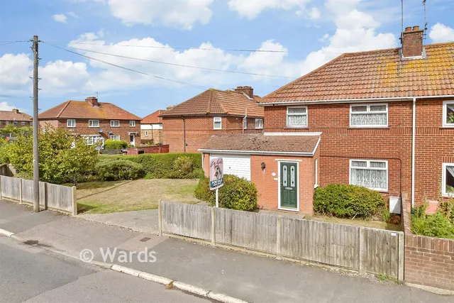 Redsull Avenue, Deal, CT14, photo 1