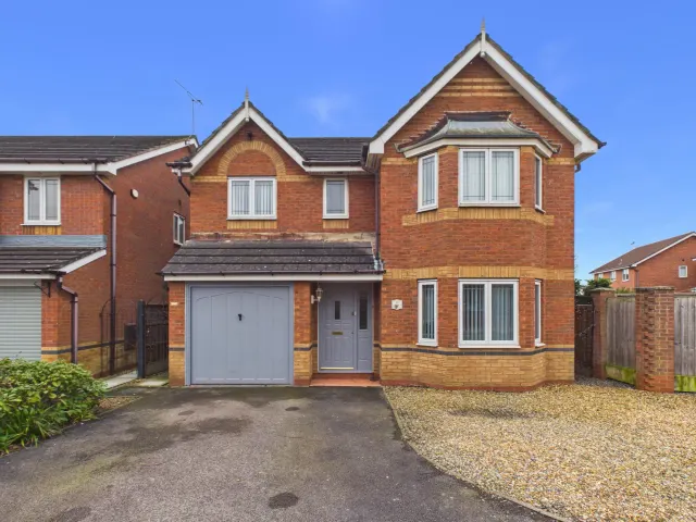 James Atkinson Way, Crewe, photo 1