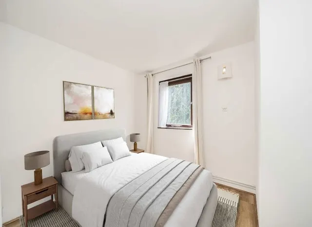 Photo 3 — Worcester Mews, West Hampstead, NW6