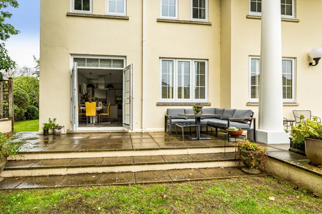 Tudor Close, Chichester, PO19, photo 3