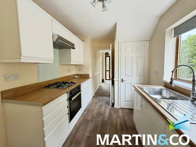 Photo 3 — East Ardsley, Wakefield, West Yorkshire