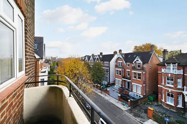 West End Lane, LONDON, NW6 2NB, photo 1