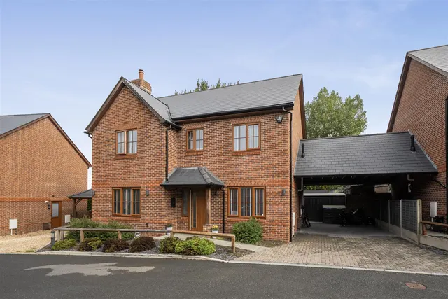 Hope Lodge Close, Fareham, photo 1