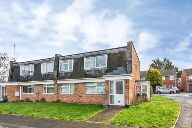Trent Road, Greenmeadow, SN25, photo 1