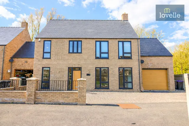 The Riverbank, Louth, LN11, photo 1