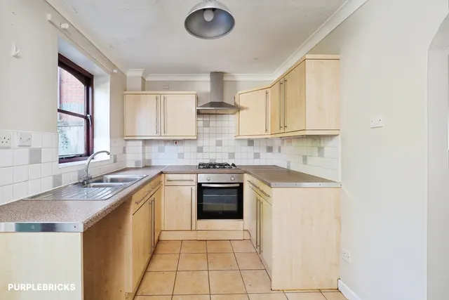 Avon Gardens, West Bridgford, NG2, photo 1