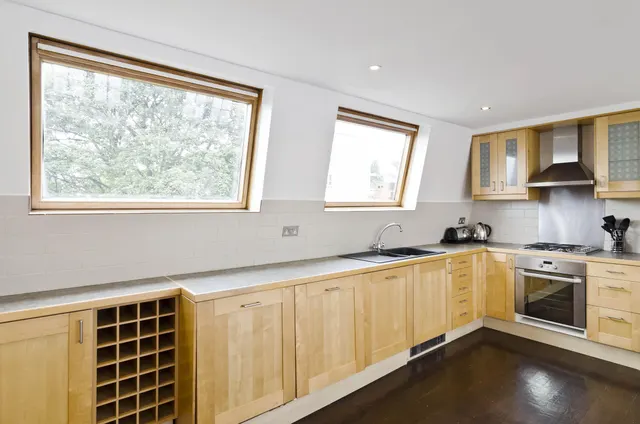 Photo 3 — Southgate Road London N1