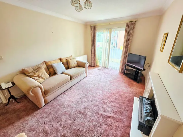 Holland Street, Sutton Coldfield, B72, photo 3