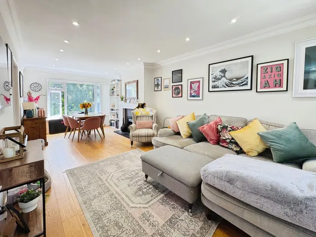 Photo 2 — Cambrian Road, Farnborough, Hampshire, GU14 9JF