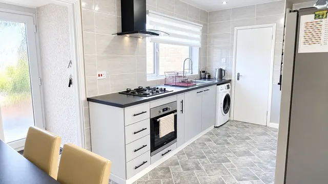 Lutton Grove, Peterborough, PE3, photo 2