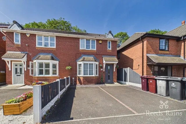 Hollybank Grange, Liverpool, L26, photo 1