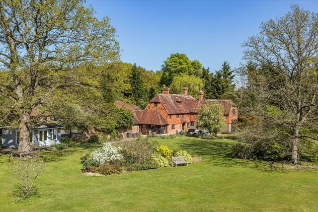 Crockham Hill, Edenbridge, TN8, photo 2