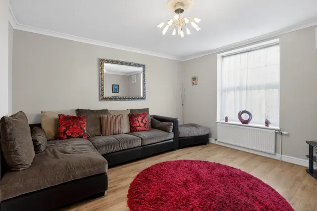 Biddestone Road, London, N7, photo 3