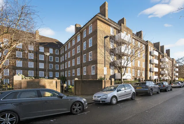 Biddestone Road, London, N7, photo 1