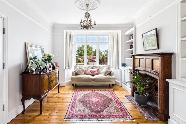 Upper Tulse Hill, London, SW2, photo 2