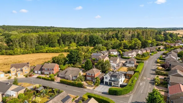 Fir Avenue, Bourne, PE10, photo 1