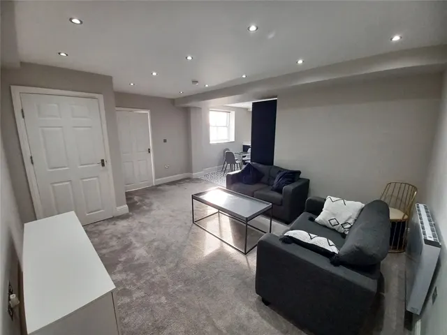 Lichfield Road, Sutton Coldfield, B74, photo 2