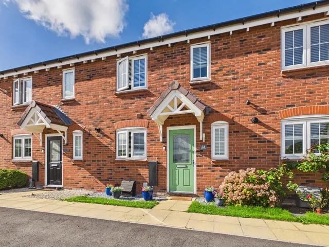 Ludgate Croft, Malpas, photo 1