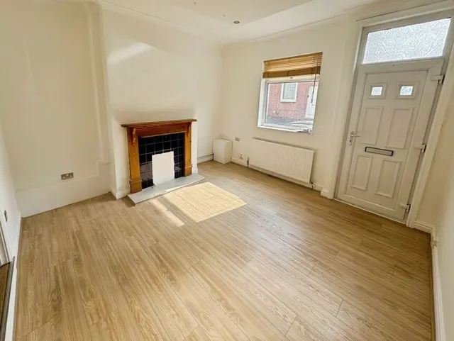 Heald Street, Castleford, WF10, photo 3