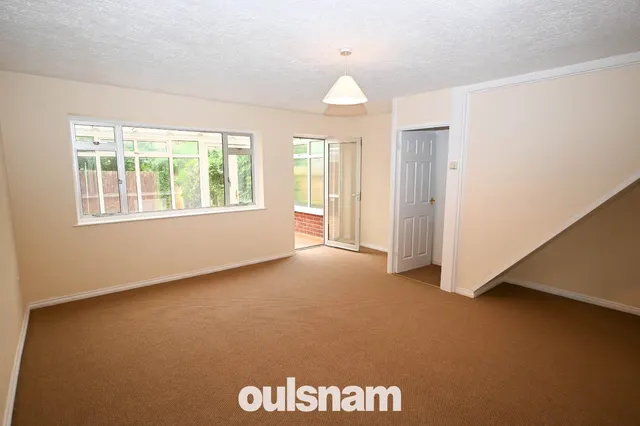 Photo 3 — Springs Avenue, Catshill, Bromsgrove, Worcestershire, B61 0NU