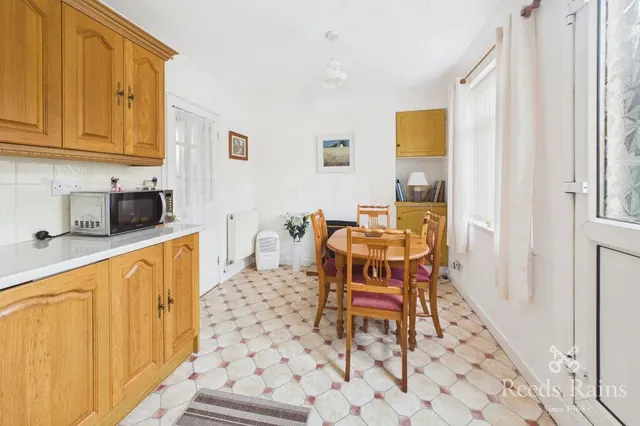 Rock Hill, Castleford, WF10, photo 3