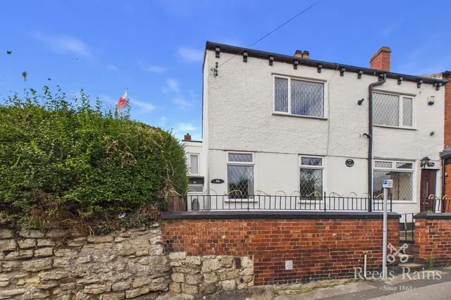 Rock Hill, Castleford, WF10, photo 1