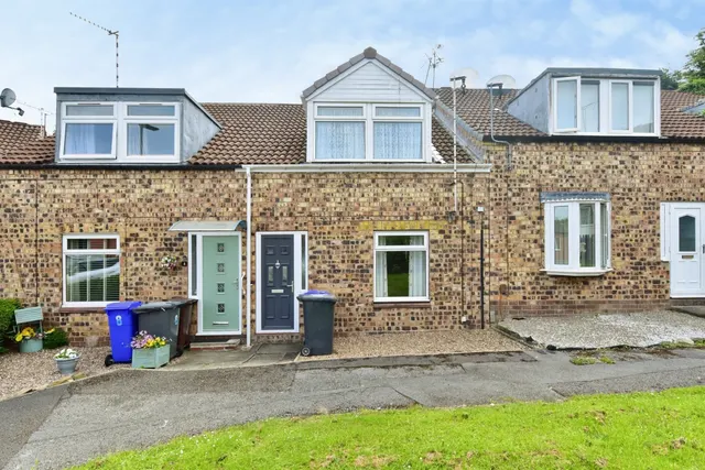 Raseby Close, Waterthorpe, S20, photo 1