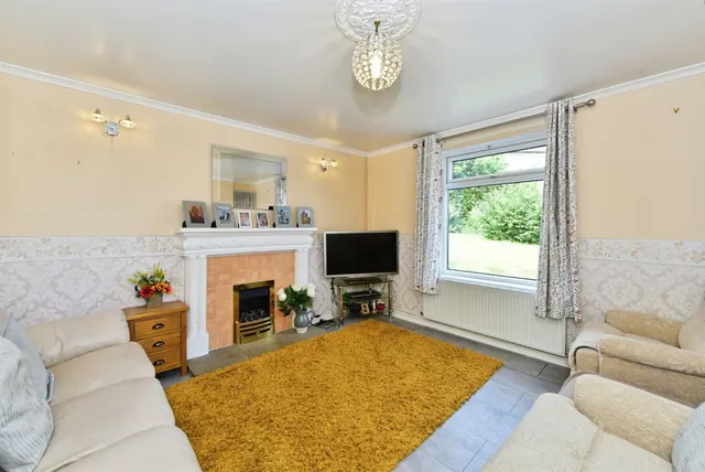 Raseby Close, Waterthorpe, S20, photo 2