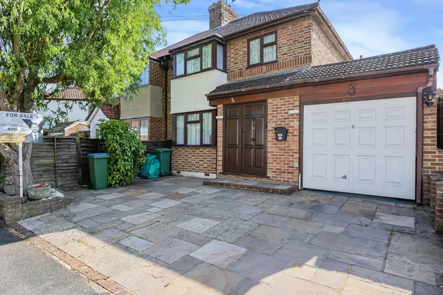 Lennard Road, Dunton Green, photo 1