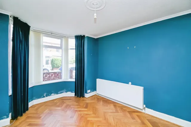 Salisbury Road, Barry, CF62, photo 2