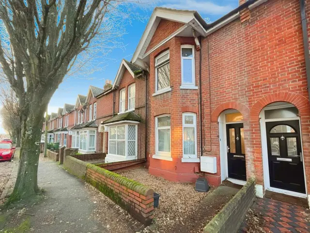 Cranbury Road, Eastleigh, SO50, photo 1